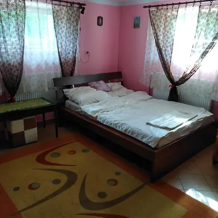 Apartment Na Ustrzyckiej *