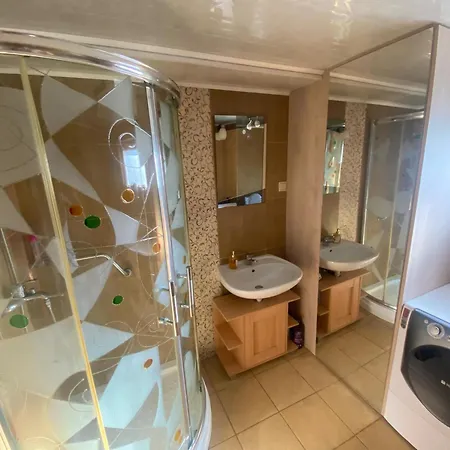 Na Ustrzyckiej ジェシュフ